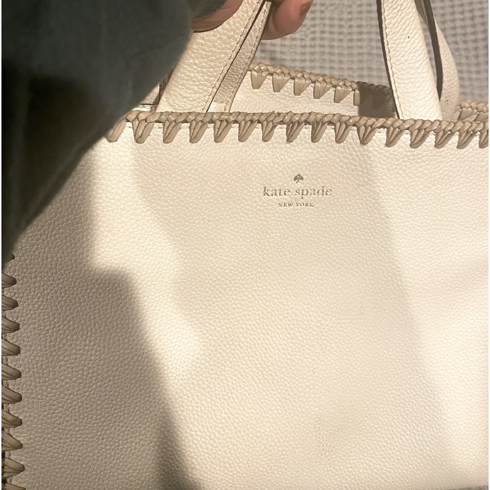 Kate Spade cream and beige trim bag. Leather.